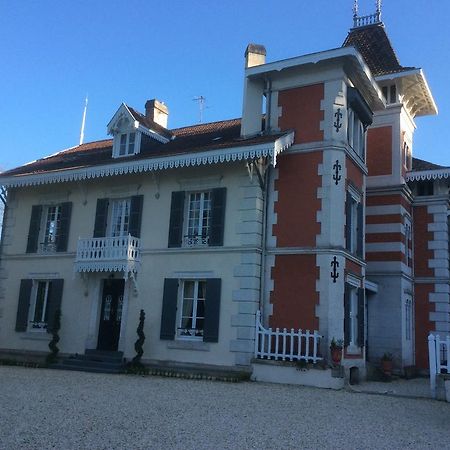 Le Chalet De Luxe Bed and Breakfast Saint-Séverin Exterior foto