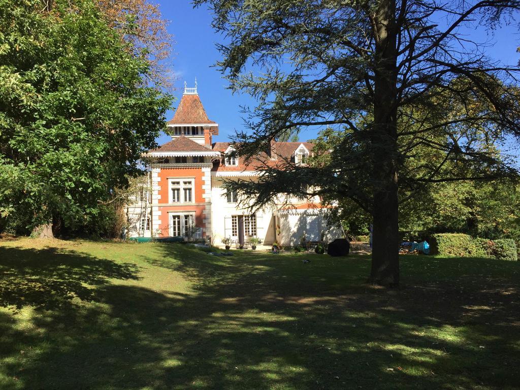 Le Chalet De Luxe Bed and Breakfast Saint-Séverin Exterior foto